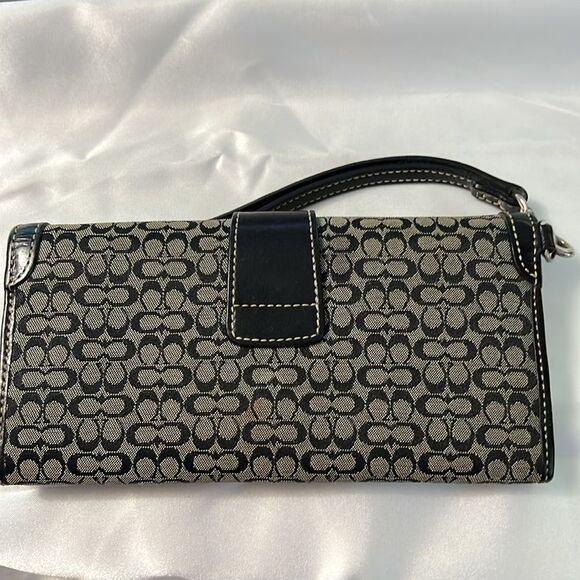 Coach Signature C Canvas SOHO buckle flap wallet black and gray Jacquard - Picture 4 of 16